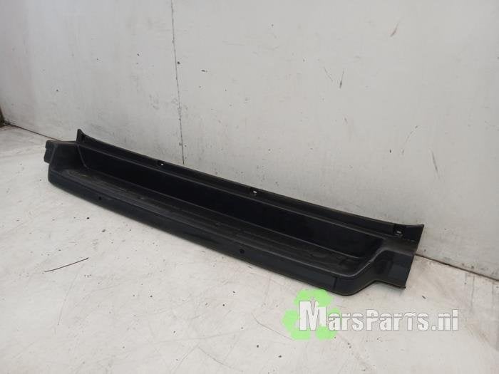 Achterbumper van een Volkswagen Crafter (LB9A), Auto-onderdelen, Gebruikt, -, Volkswagen, -