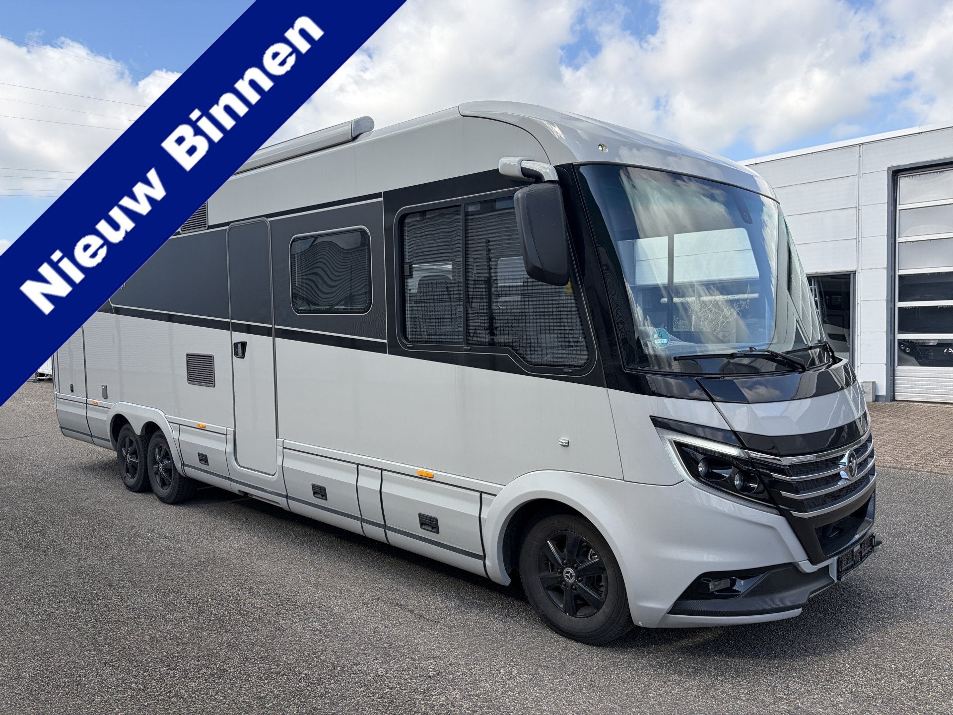 NIESMANN BISCHOFF ARTO 88e Mercedes Aut BTW Leder Geen Hefbe, Niesmann+Bischoff, 9 tot 10 meter, Diesel, Mark@niesmannbischoff.nl