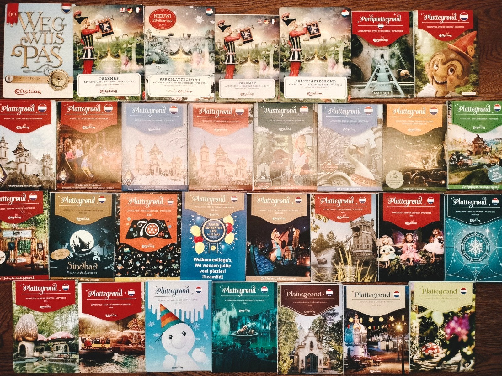 Diverse Efteling plattegronden, Alle leeftijden, Verzenden, Zo goed als nieuw