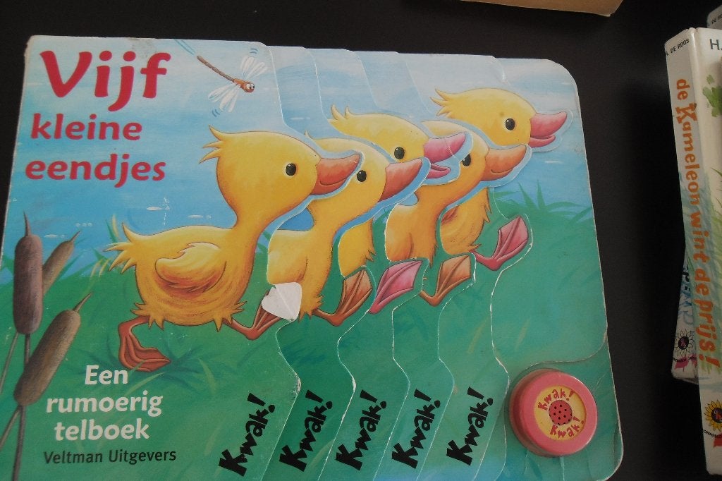 boekje Vijf kleine eendjes, Boeken, Kinderboeken | Kleuters, Gelezen, Jongen of Meisje, Ophalen of Verzenden, 5 of 6 jaar