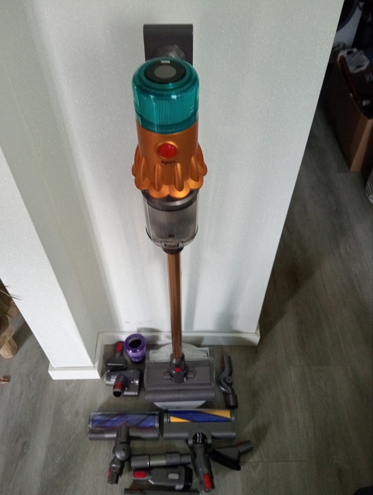 Dyson V12 Detect Absolute steelstofzuiger met accessoires