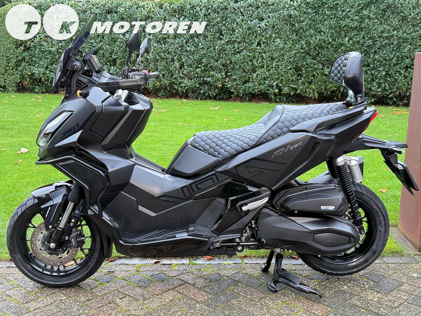 ⭐️ UNIEKE CUSTOM Honda ADV 350 TK BLACK EDITION A2 ! X-adv, Motoren, Occasion, Bedrijf, Minimaal motorrijbewijs A2, Automaat