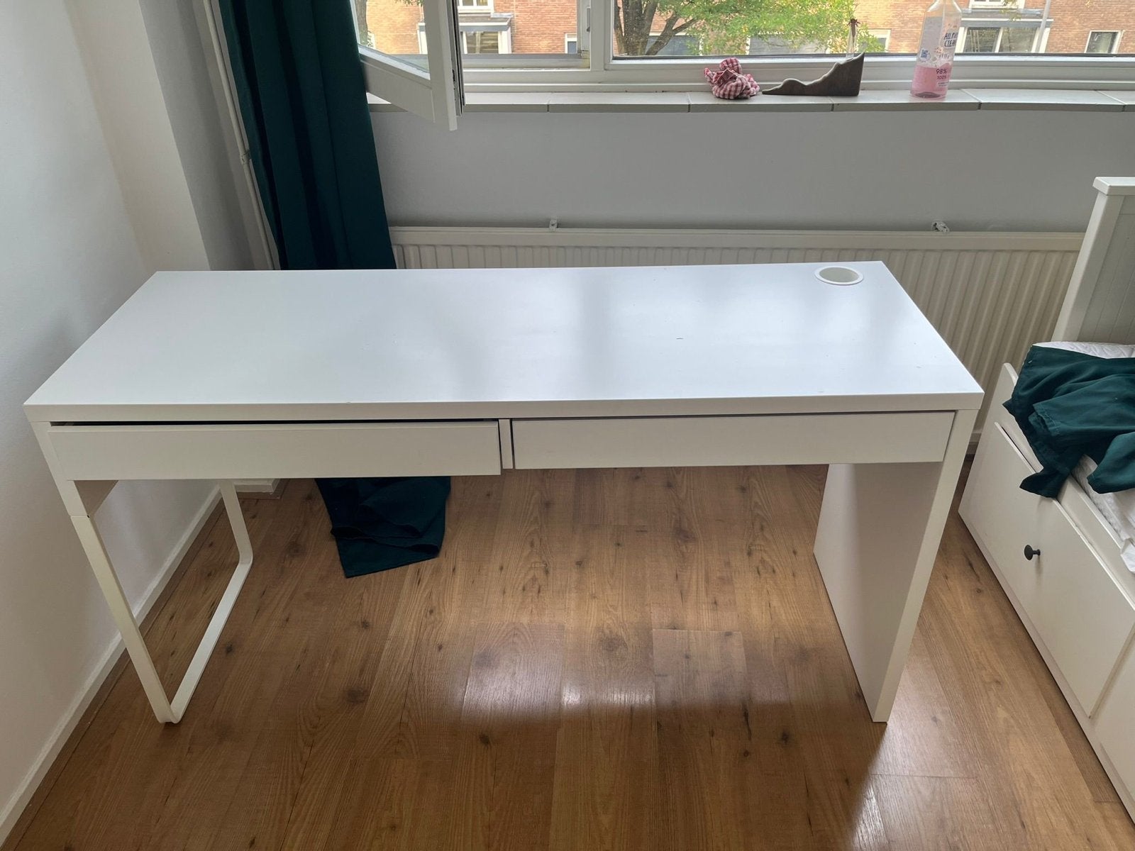 IKEA Micke Bureau Wit - 142x50 cm (Lades te repareren), Ophalen, Gebruikt, Met lades, IKEA