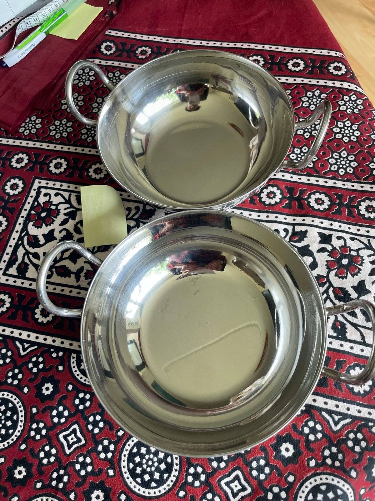 Set van 2 klein RVS pannen met handvatten - Diameter 15cm, Gebruikt, Met handvatten, Ophalen of Verzenden, Rvs