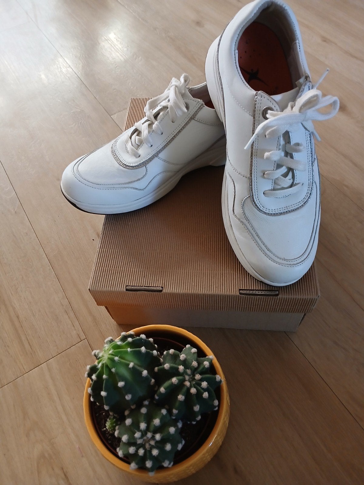 Nieuwe Xsensible Stretchwalker sneakers, maat 41, Kleding | Dames, Schoenen, Wit, Ophalen of Verzenden, Staat etbij, Sneakers of Gympen