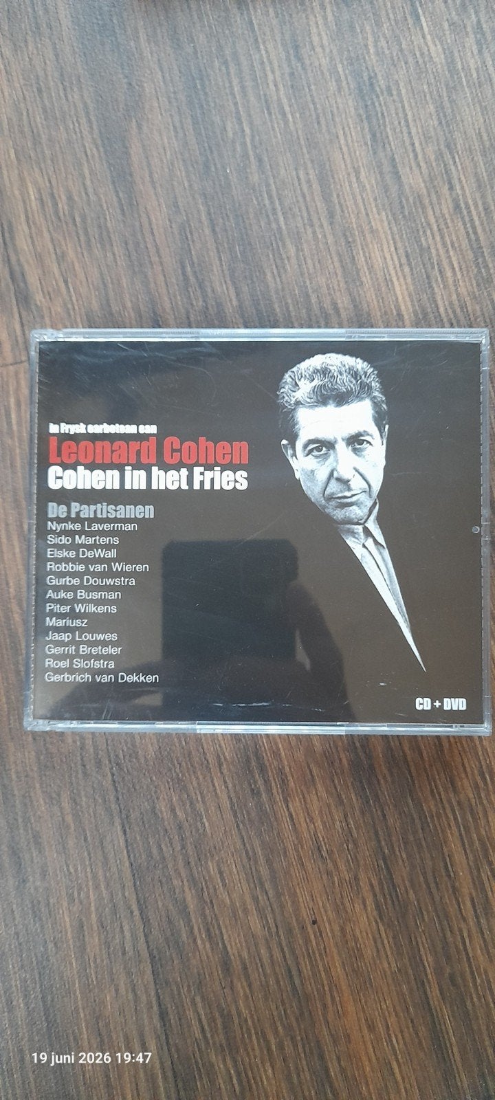 Leonard Cohen in het Fries - CD + DVD, Ophalen of Verzenden, Zo goed als nieuw