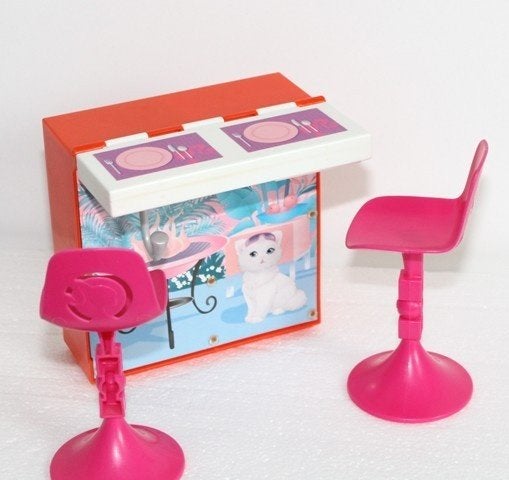 Barbie keuken met 2 stoelen, Kinderen en Baby's, Ophalen of Verzenden, Gebruikt, Barbie