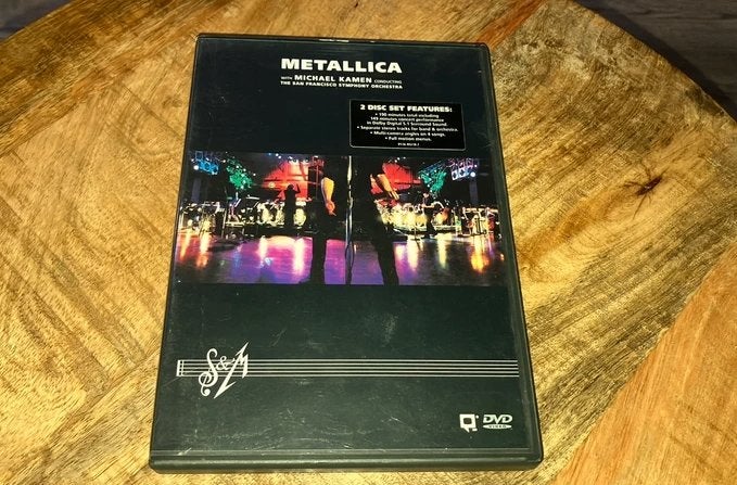 Metallica with Michael Kamen dvd box, Alle leeftijden, Ophalen of Verzenden, Zo goed als nieuw