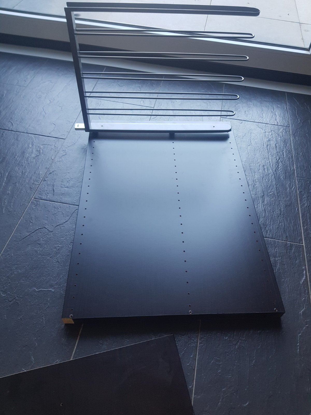 Ikea uitschuifbaar broekenrek (bruin), Ophalen, Gebruikt, 50 tot 100 cm, Minder dan 100 cm