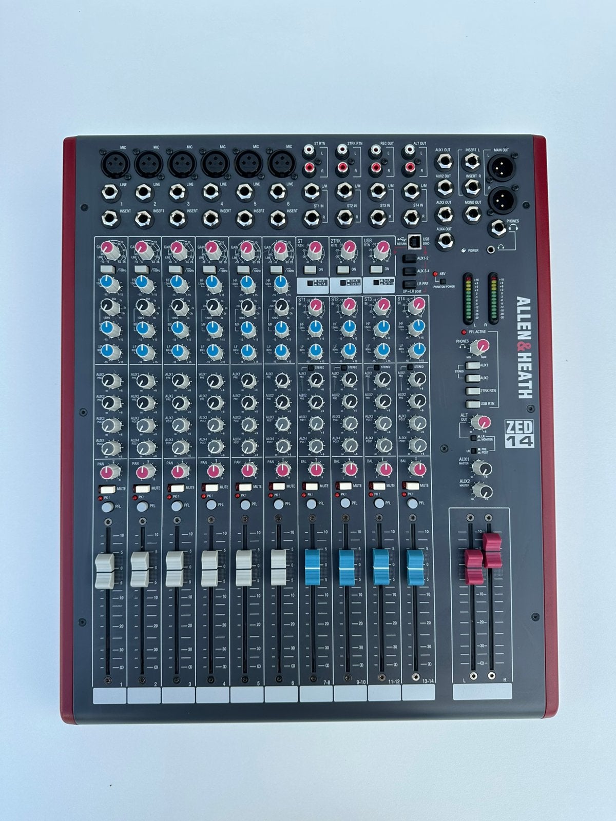 Allen & Heath ZED-14 analoge mengtafel USB mixer nieuwstaat, Ophalen, Zo goed als nieuw, 10 tot 20 kanalen, Microfooningang