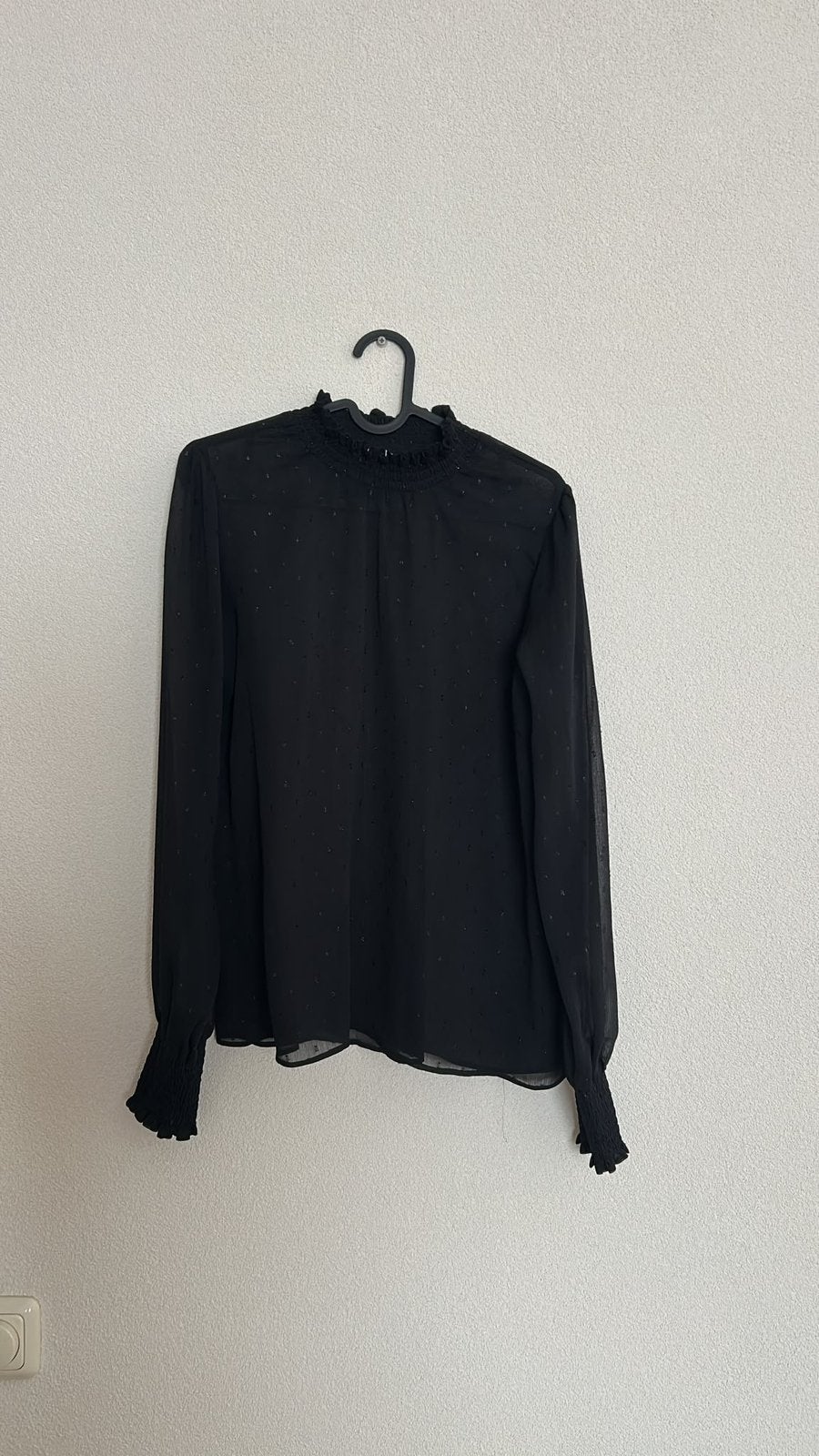 Top doorschijnend zwart maat m Bienblue, Ophalen of Verzenden, Zo goed als nieuw, Zwart