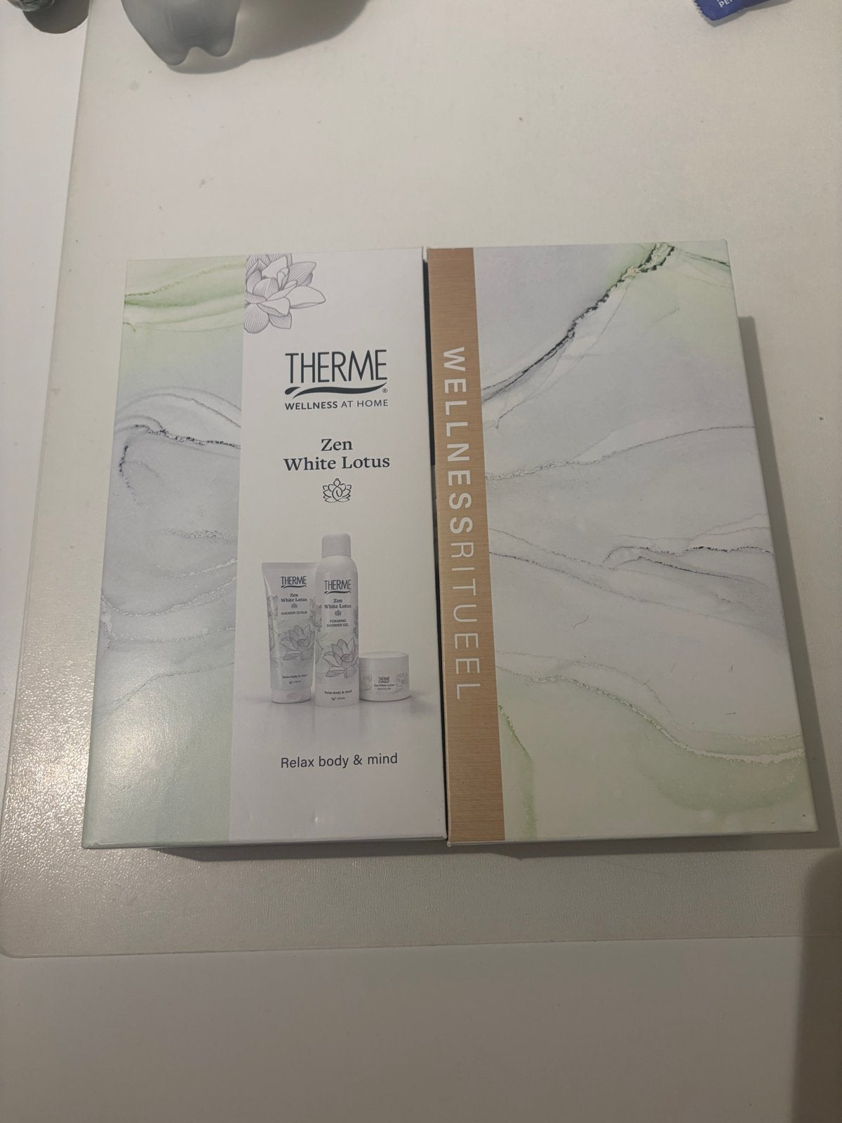 Therme Zen White Lotus Wellnessritueel Cadeauset - Ongebruik, Ophalen of Verzenden, Nieuw, Bad & Douche