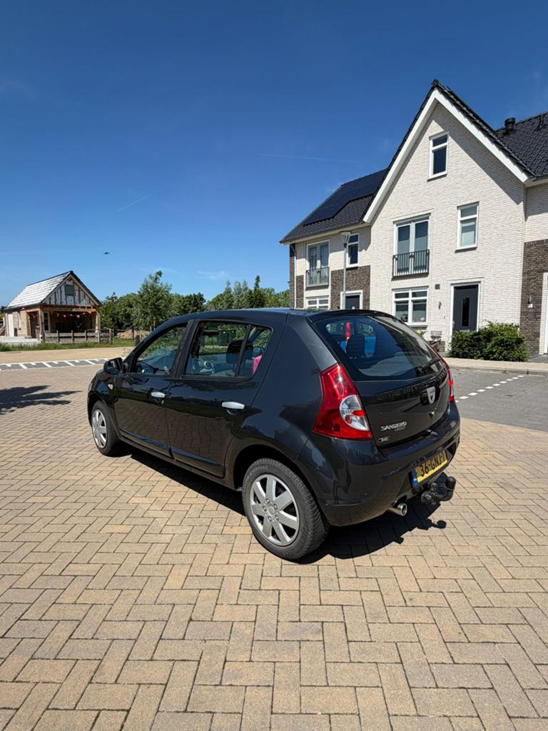 Dacia Sandero 1.4 MPI 75 2008 Grijs, Auto's, Dacia, Particulier, Sandero, Benzine, D, Hatchback, Handgeschakeld, Origineel Nederlands