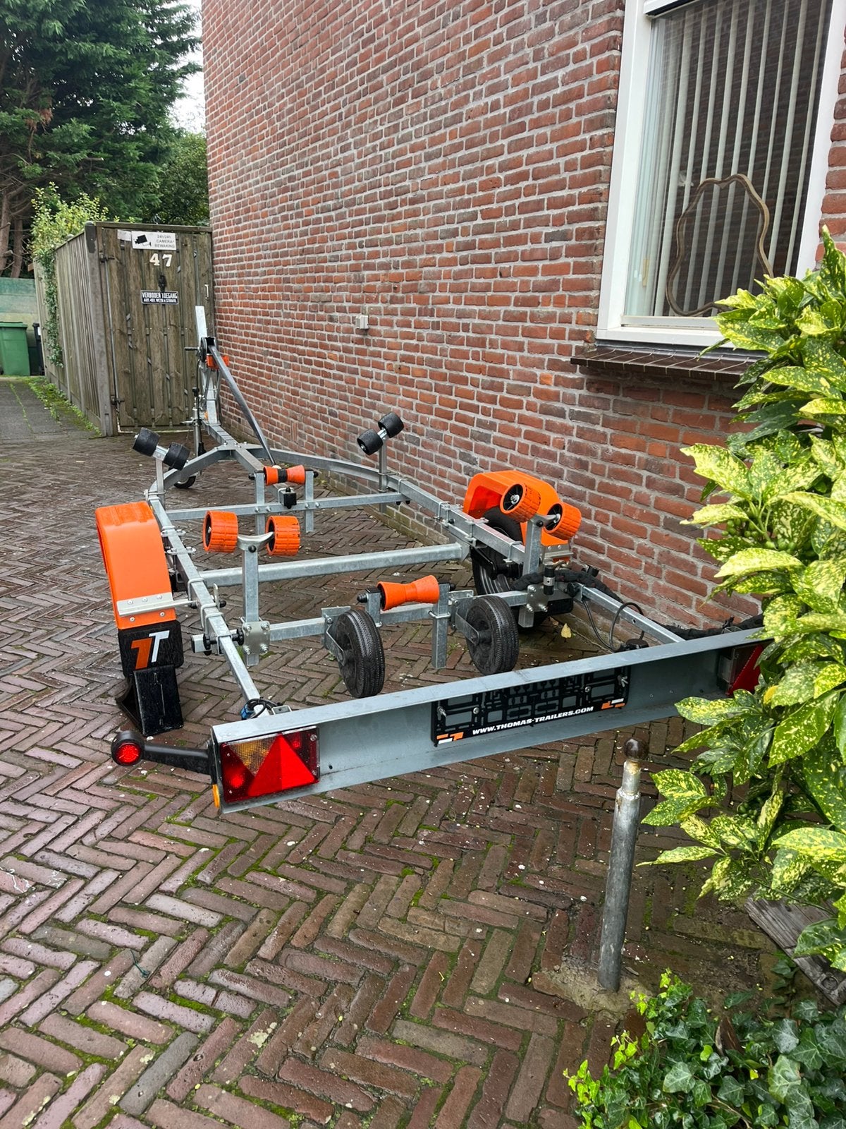 TOMAS TRAILER 750 KG ALKO AS. ZGAN 850€, Watersport en Boten, Minder dan 1500 kg, Sloepentrailer, Minder dan 6 meter, Ophalen of Verzenden