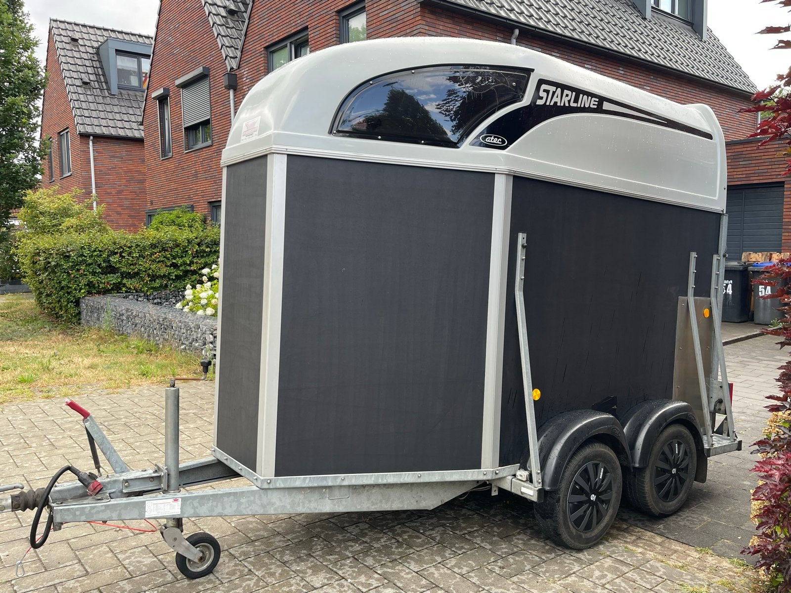 Paardentrailer Starline - Recent onderhoud, Ophalen, Gebruikt