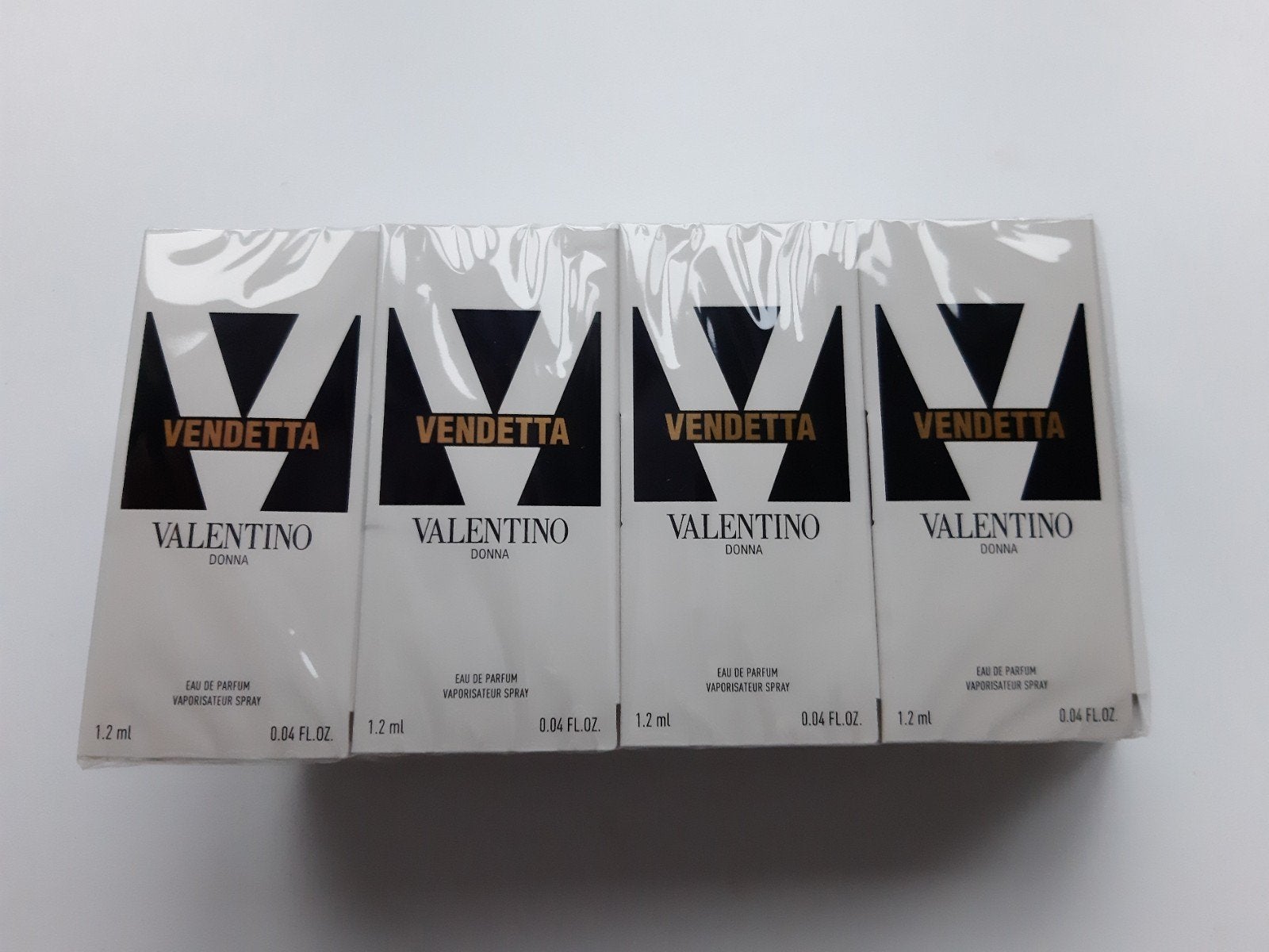Valentino Vendetta Donna Eau De Parfum 16 Samples., Verzenden, Nieuw