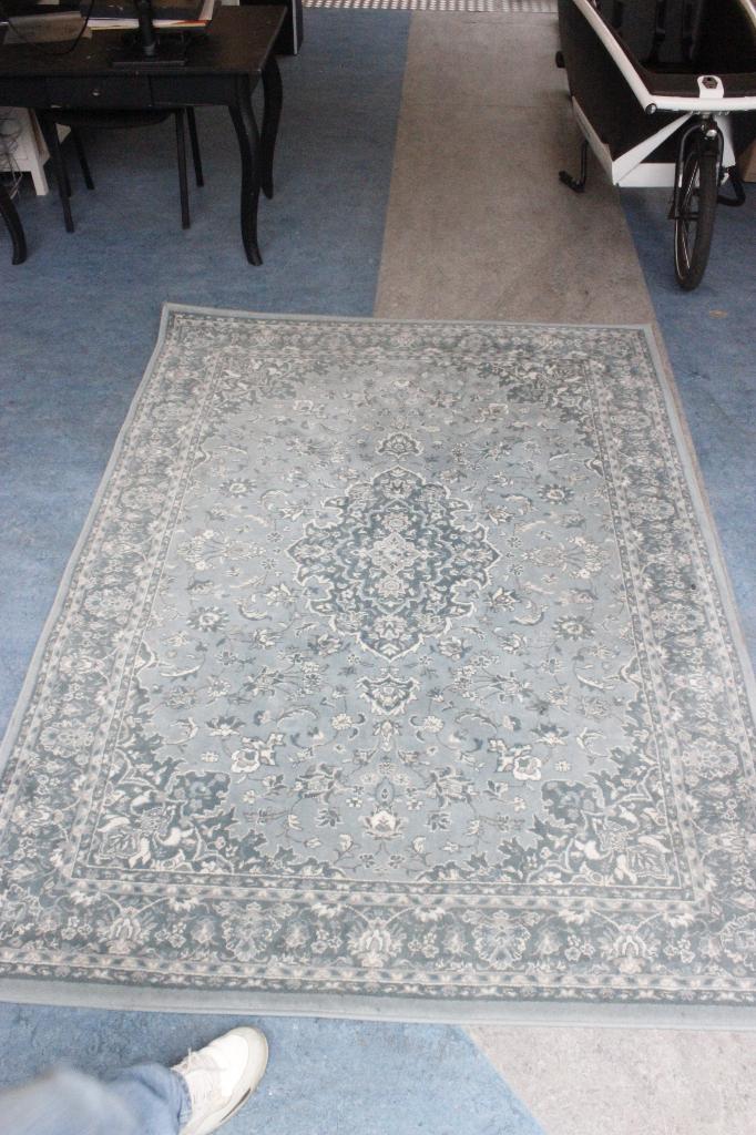 Ikea vloerkleer Vedbak lichtgrijs 170x230 cm nr. 2, Huis en Inrichting, Stoffering | Tapijten en Kleden, Ophalen, Gebruikt, 150 tot 200 cm