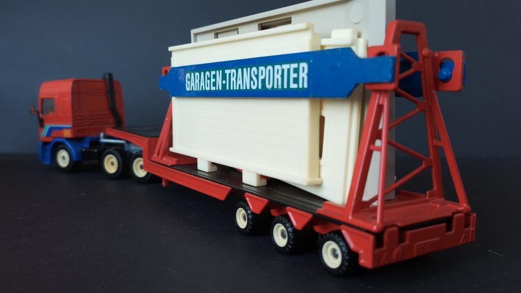 Daf 95 Garagen Transporter prefab Garage Siku 3697 Pol, Schlittenbacherstrasse 60 Lüdenscheid Germany, SIKU, Verzenden, Zo goed als nieuw