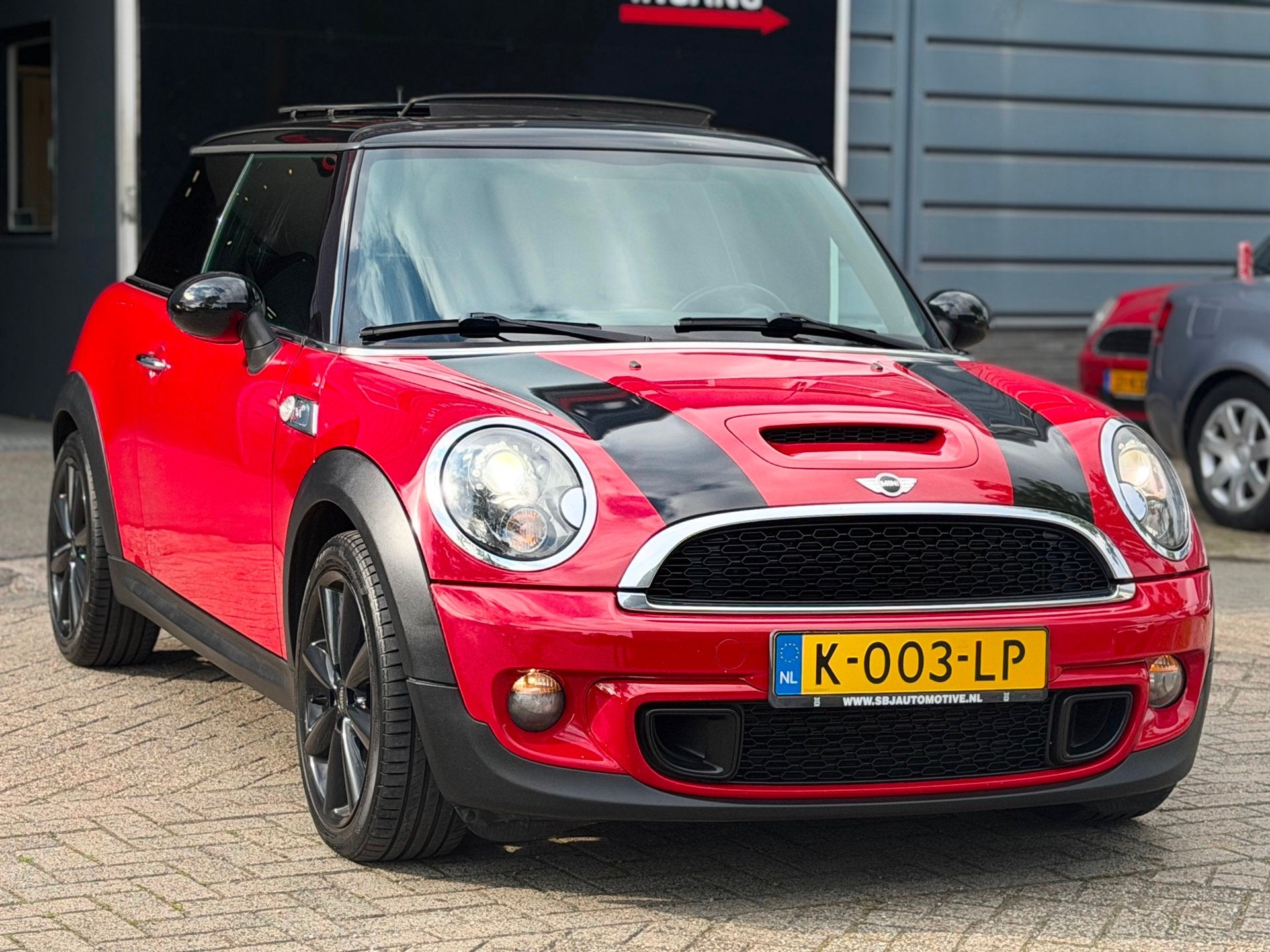 Mini 3-Deurs 1.6 Cooper S Chili PANO/HARMAN KARDON/XENON/6-B, Auto's, Euro 5, Gebruikt, Zwart, 4 cilinders