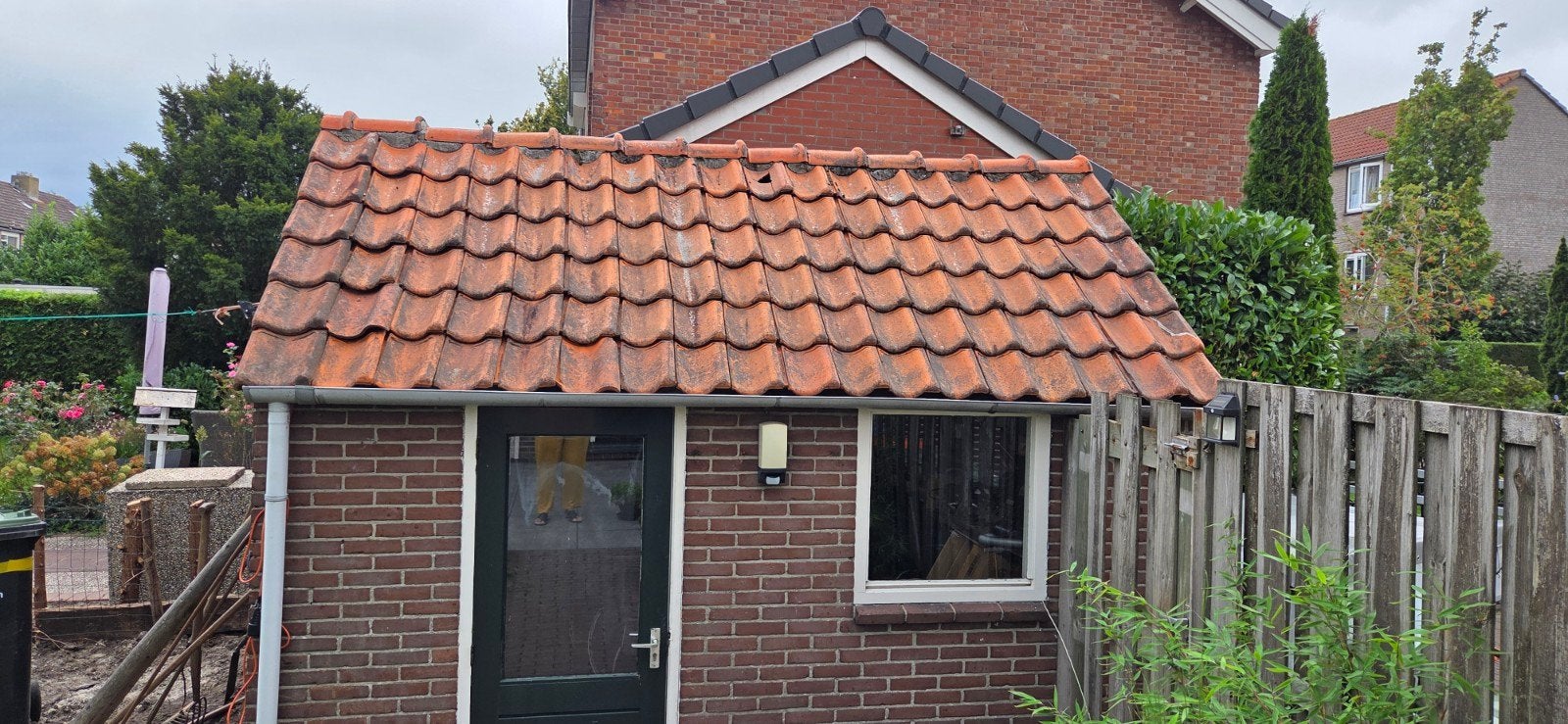 Gebruikte dakpannen en nokvorsten, Ophalen, Gebruikt, Steen of Klei, 15 m² of meer