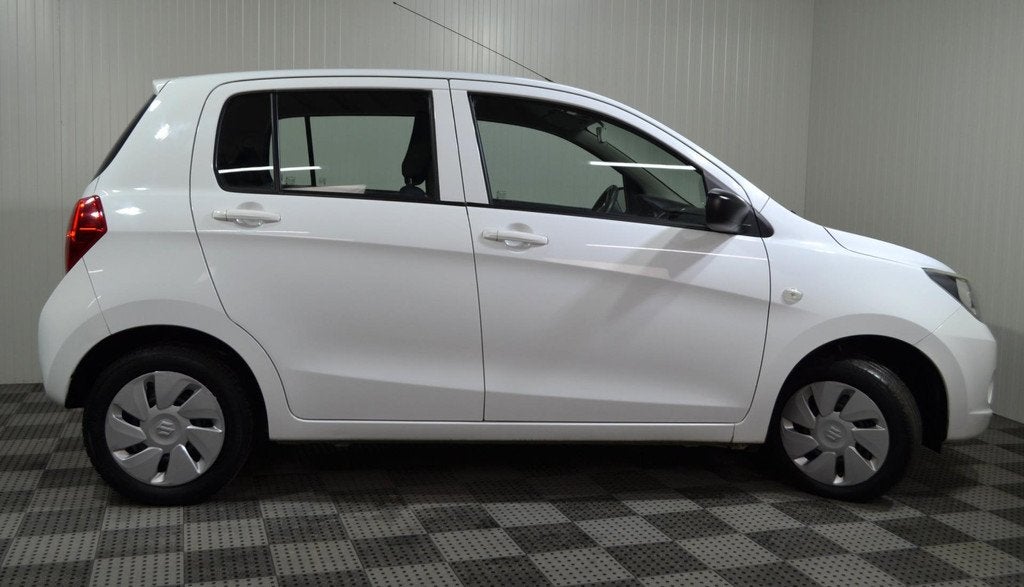 Suzuki Celerio 1.0 Comfort, Stof, Gebruikt, 400 kg, Handgeschakeld