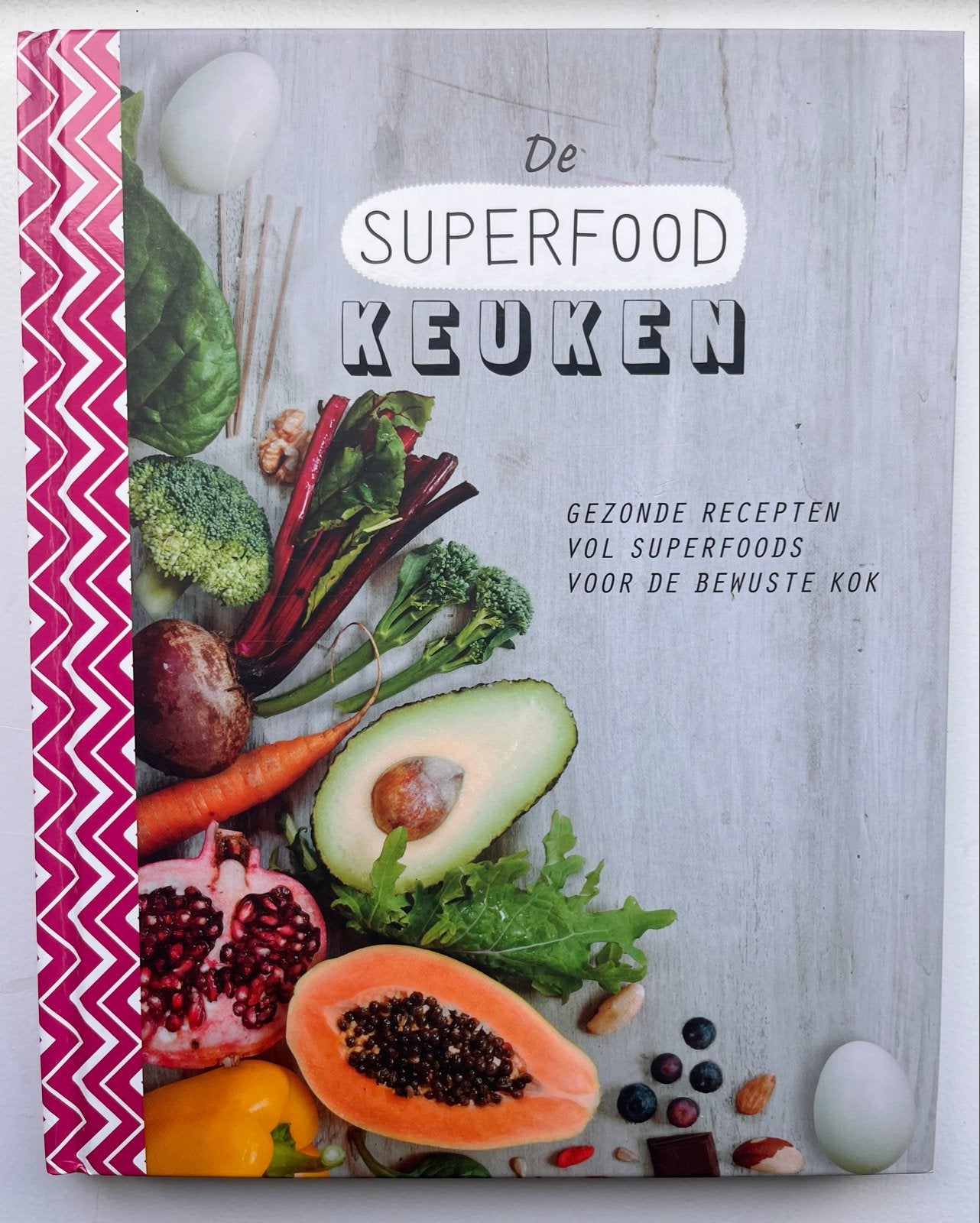 De Superfood Keuken: Gezonde recepten vol superfoods, Boeken, Kookboeken, Voorgerechten en Soepen, Ophalen of Verzenden, Zo goed als nieuw