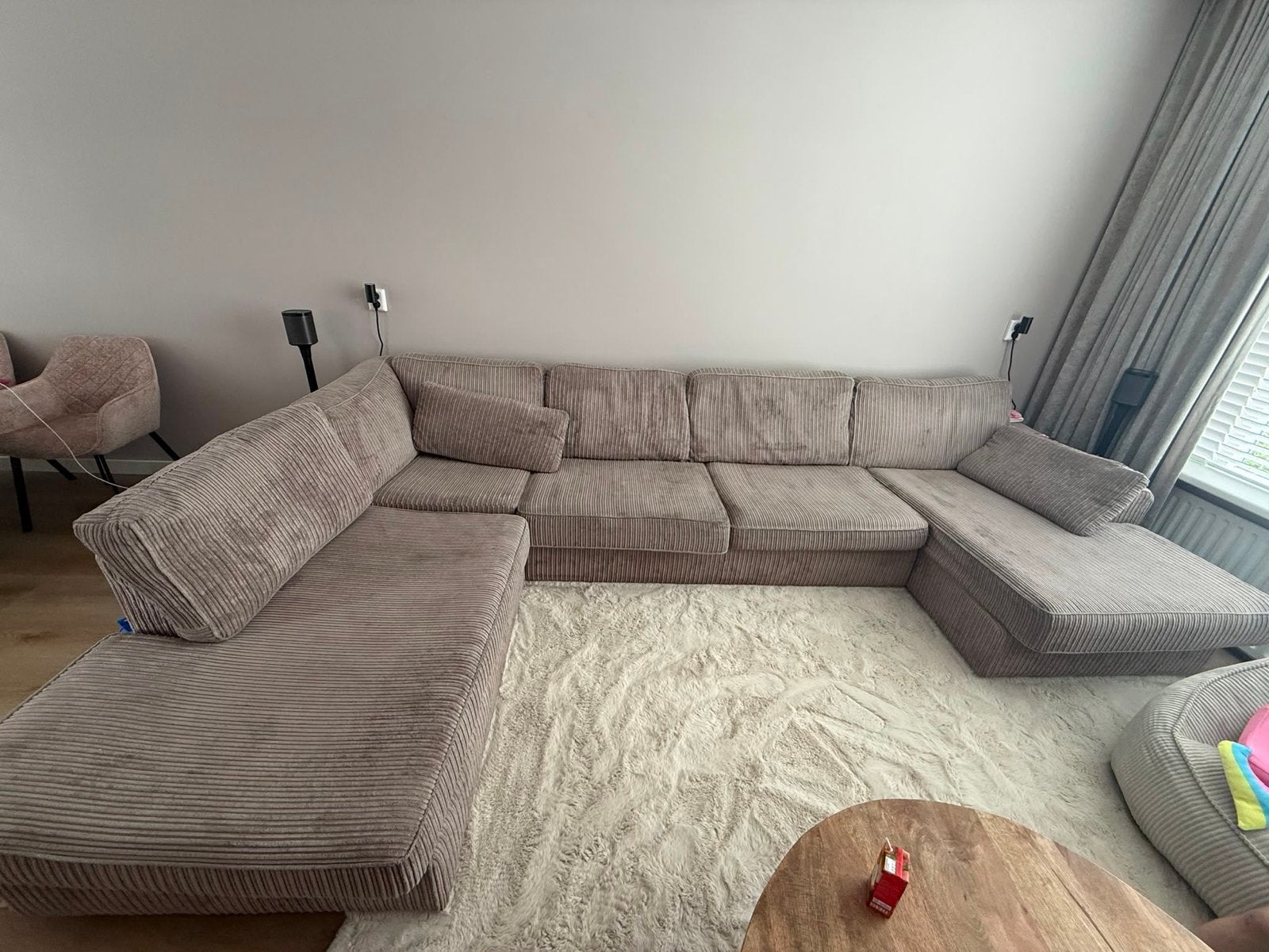Grote U-bank Profijt Meubel Pomasi XL ribstof taupe/mink, Ophalen, Gebruikt, Hoekbank, 300 cm of meer