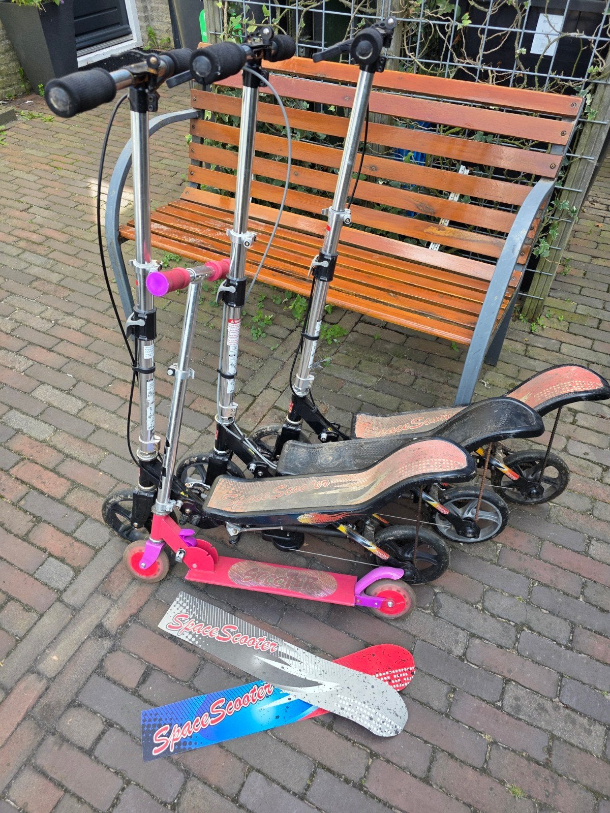 Space Scooter - 3 stuks, Fietsen en Brommers, Steps, Ophalen, Gebruikt, Overige typen, Space Scooter