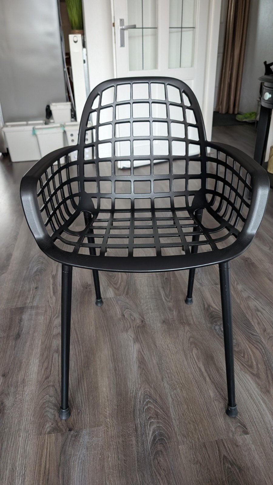 zwarte stoel metaal 2stks, Huis en Inrichting, Stoelen, Ophalen, Twee, Zwart, Zo goed als nieuw