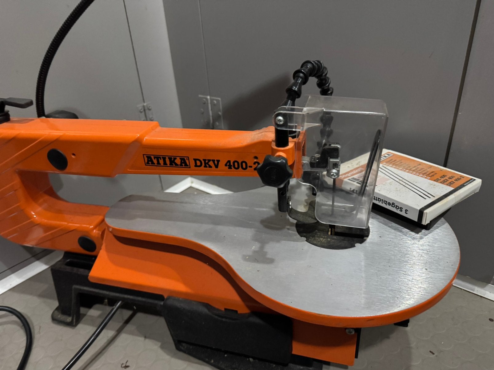 Figuurzaag elektrische, Doe-het-zelf en Verbouw, Gereedschap | Zaagmachines, Ophalen, Zo goed als nieuw, 30 tot 70 mm, Figuurzaag