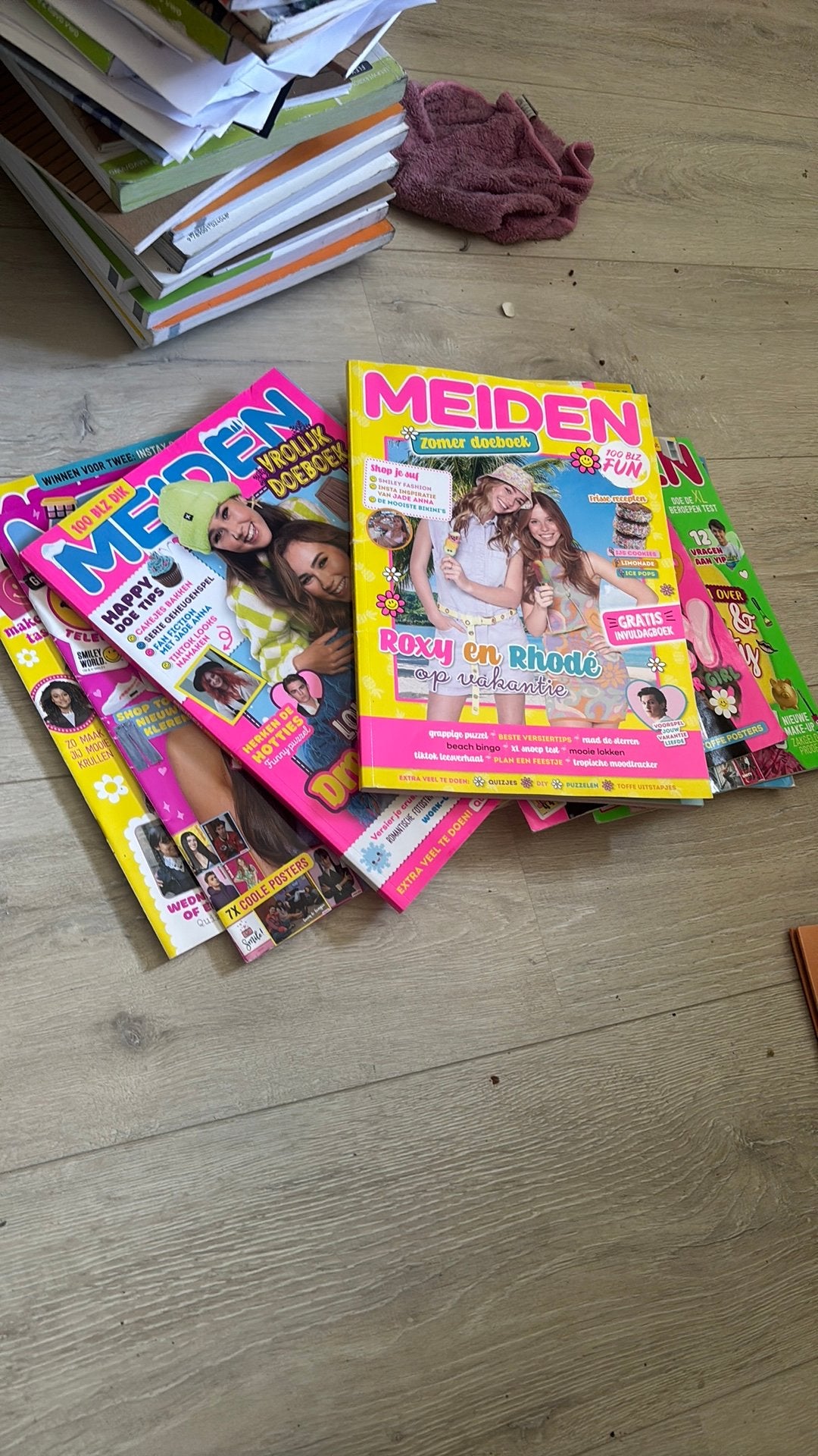 Reeks van meiden magazines, Boeken, Tijdschriften en Kranten, Ophalen of Verzenden, Gelezen