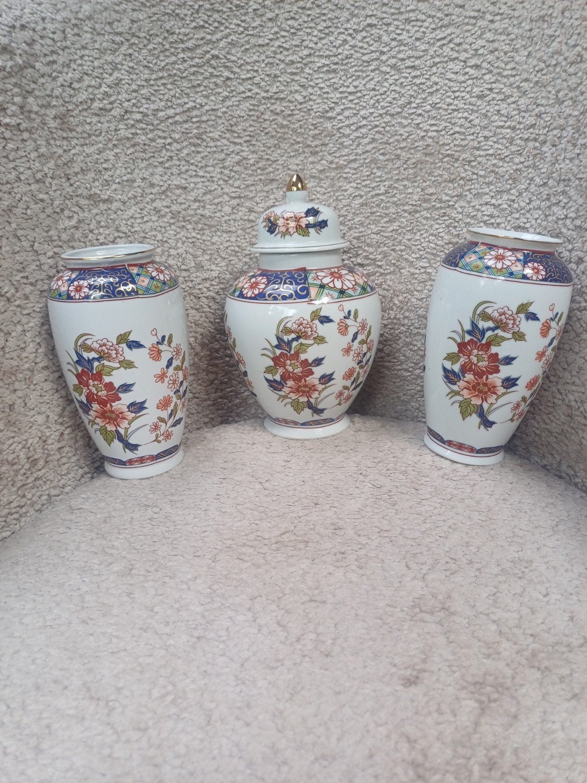 Set van 3 japanse imari vazen met bloemmotief, Ophalen of Verzenden