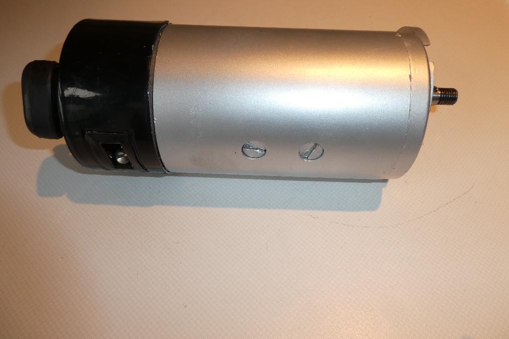 Lucas dynamo 60 watt, Motoren, Onderdelen | Oldtimers, Gereviseerd, Ophalen of Verzenden