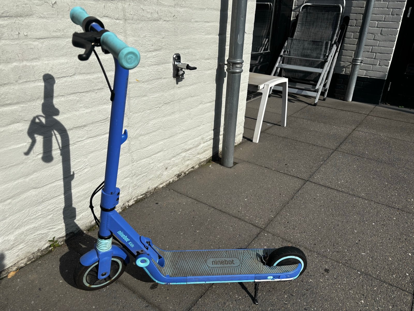 Ninebot Kids elektrische step (voetrem defect), Fietsen en Brommers, Steps, Ophalen, Gebruikt, Elektrische step (E-scooter)