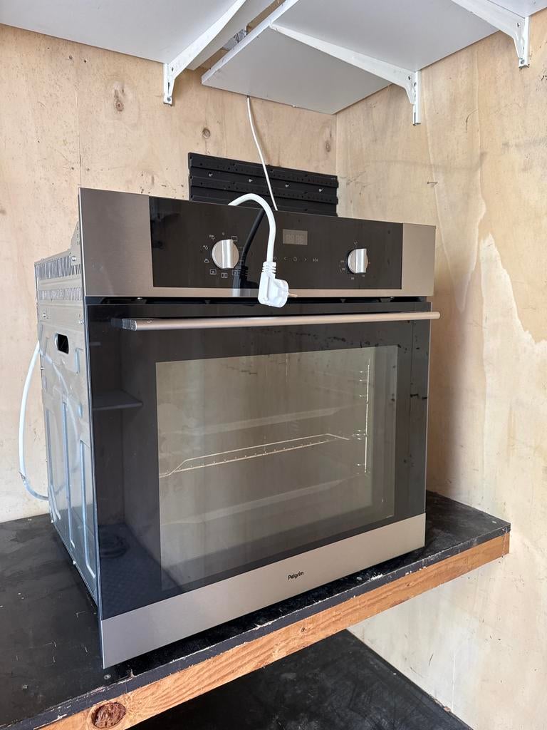 Pelgrim inbouw oven (oven) rvs/zwart, netjes, Ophalen, Zo goed als nieuw, Magnetronfunctie, 45 tot 60 cm