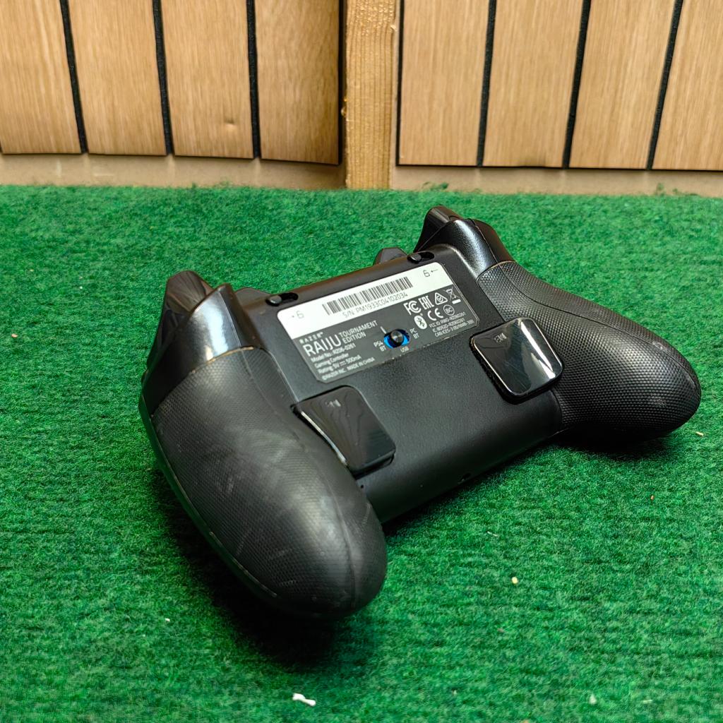 Razer Raiju Tournament Edition PS4 Controller, Spelcomputers en Games, Sony, Zo goed als nieuw, Support@sony.com, 1-7-1 Konan, Minato-ku
Tokyo 108-0075
Japan