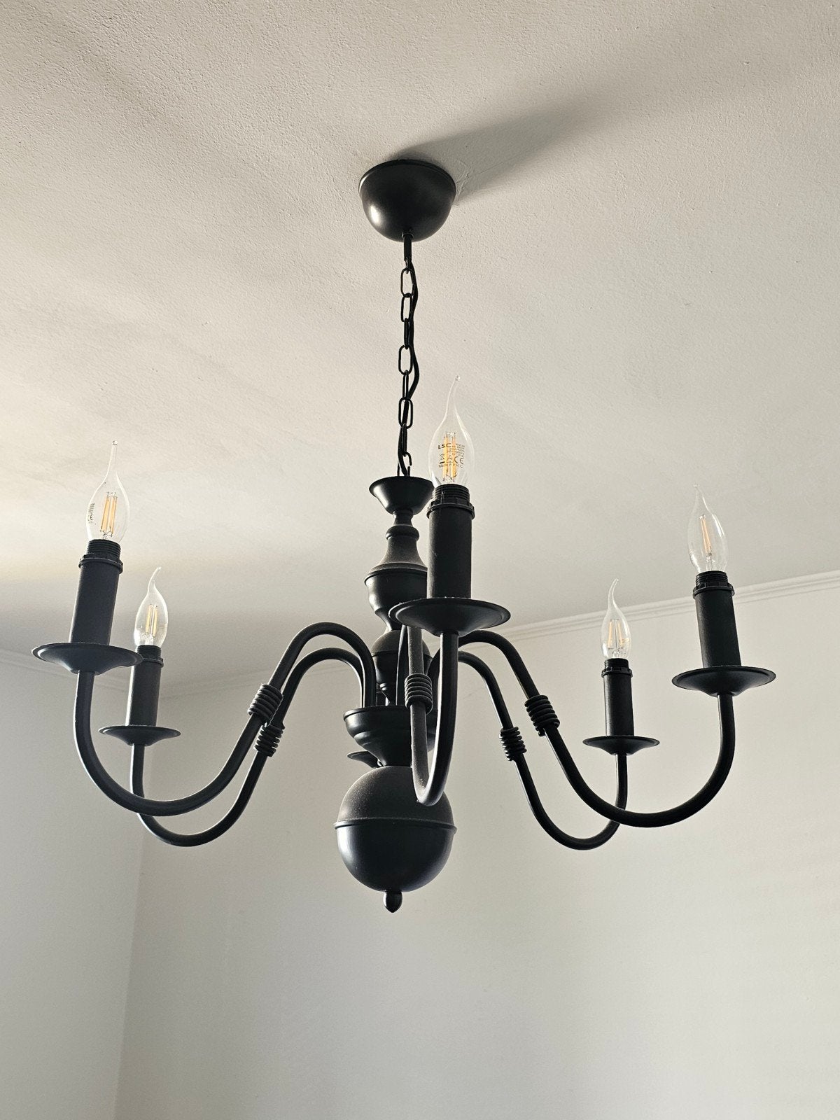 Zwarte Kroonluchter met 5 Lichtpunten - Klassiek Design, Ophalen, Klassiek, Landelijk, Industrieel, E14 (klein), Zo goed als nieuw