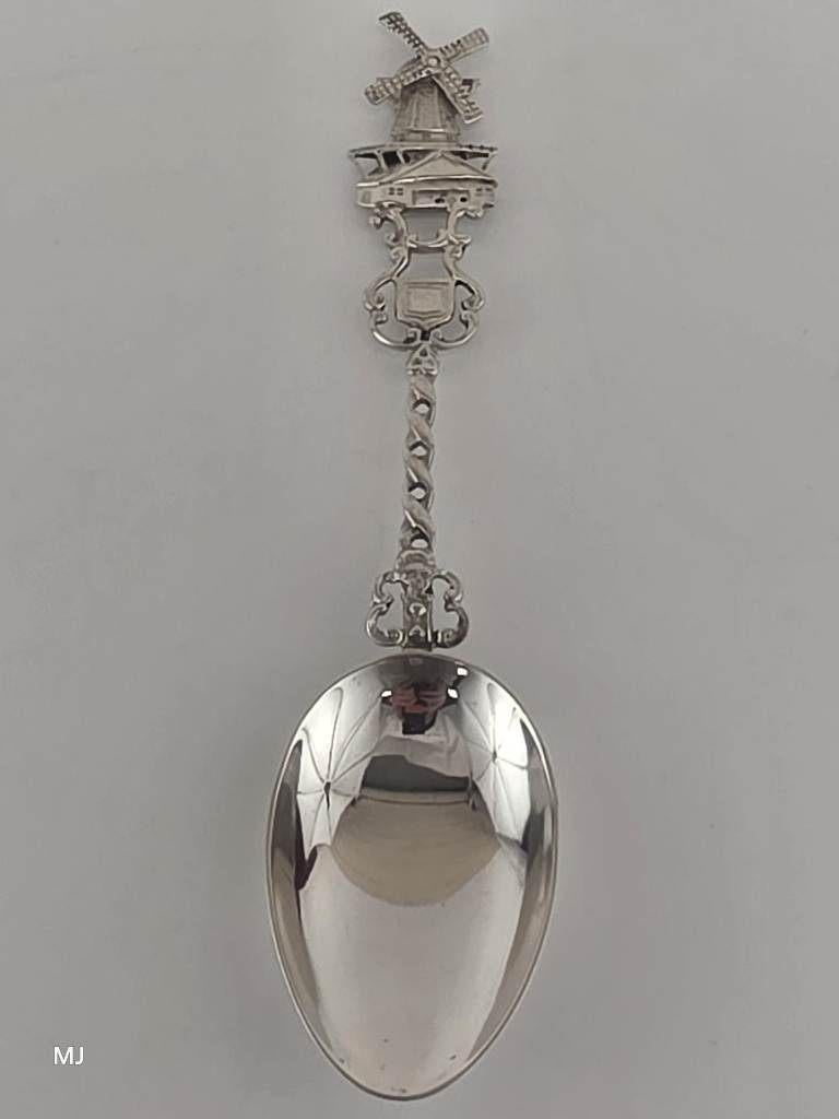 Zilveren geboortelepel "Molen"                          Z184, Antiek en Kunst, Antiek | Goud en Zilver, Ophalen of Verzenden, Zilver