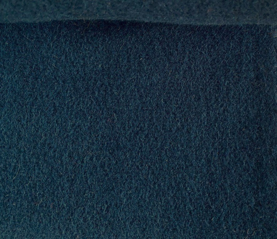 Kvadrat Tonus 4 132; (raf-)blauw; 2x restant meubelstoffen, Wol, Blauw, 120 cm of meer, Ophalen of Verzenden