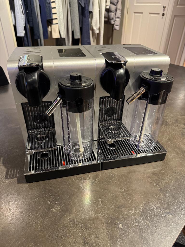 De’Longhi Nespresso Lattissima Pro, Witgoed en Apparatuur, Koffiezetapparaten, Gebruikt, Koffiepads en cups, Koffiemachine, 10 kopjes of meer