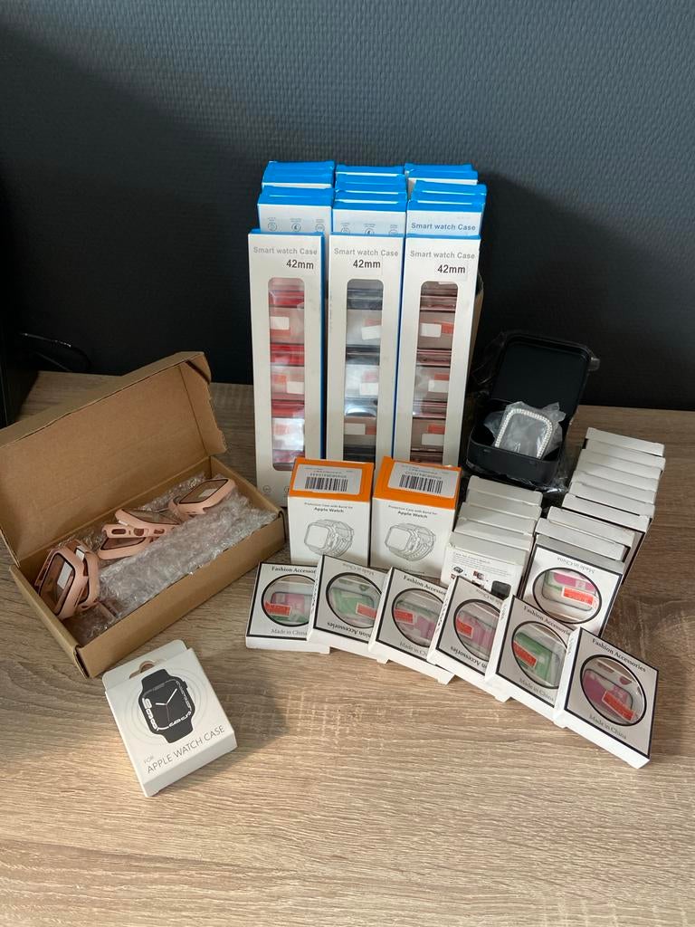 Apple Watch Hoesjes 42mm - Diverse Kleuren en Modellen, Ophalen, Nieuw, Roze, IOS