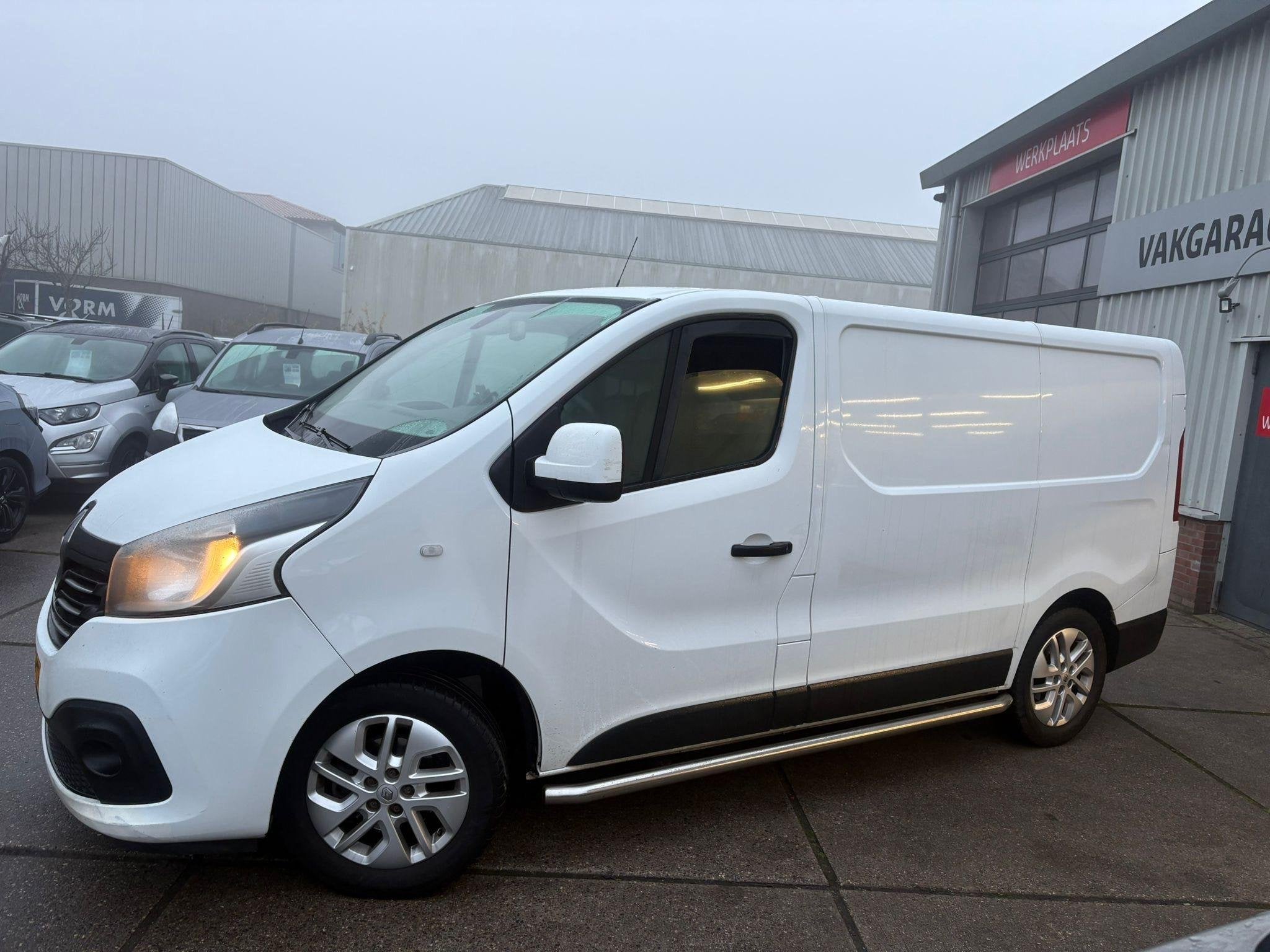 Renault Trafic 1.6 dCi T27 L1H1 Luxe Energy Airco, cruise, c, Auto's, Voorwielaandrijving, Gebruikt, Euro 6, 4 cilinders