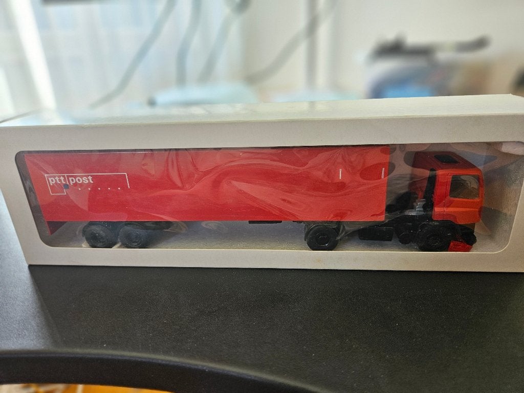 LION TOYS schaalmodel DAF trekker PTT post oplegger, Ophalen of Verzenden, Zo goed als nieuw, Bus of Vrachtwagen