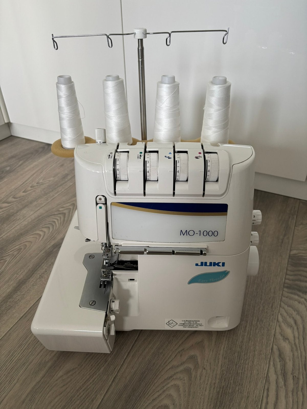 Juki MO-1000 lockmachine, Hobby en Vrije tijd, Naaimachines en Toebehoren, Ophalen of Verzenden, Zo goed als nieuw, Lockmachine