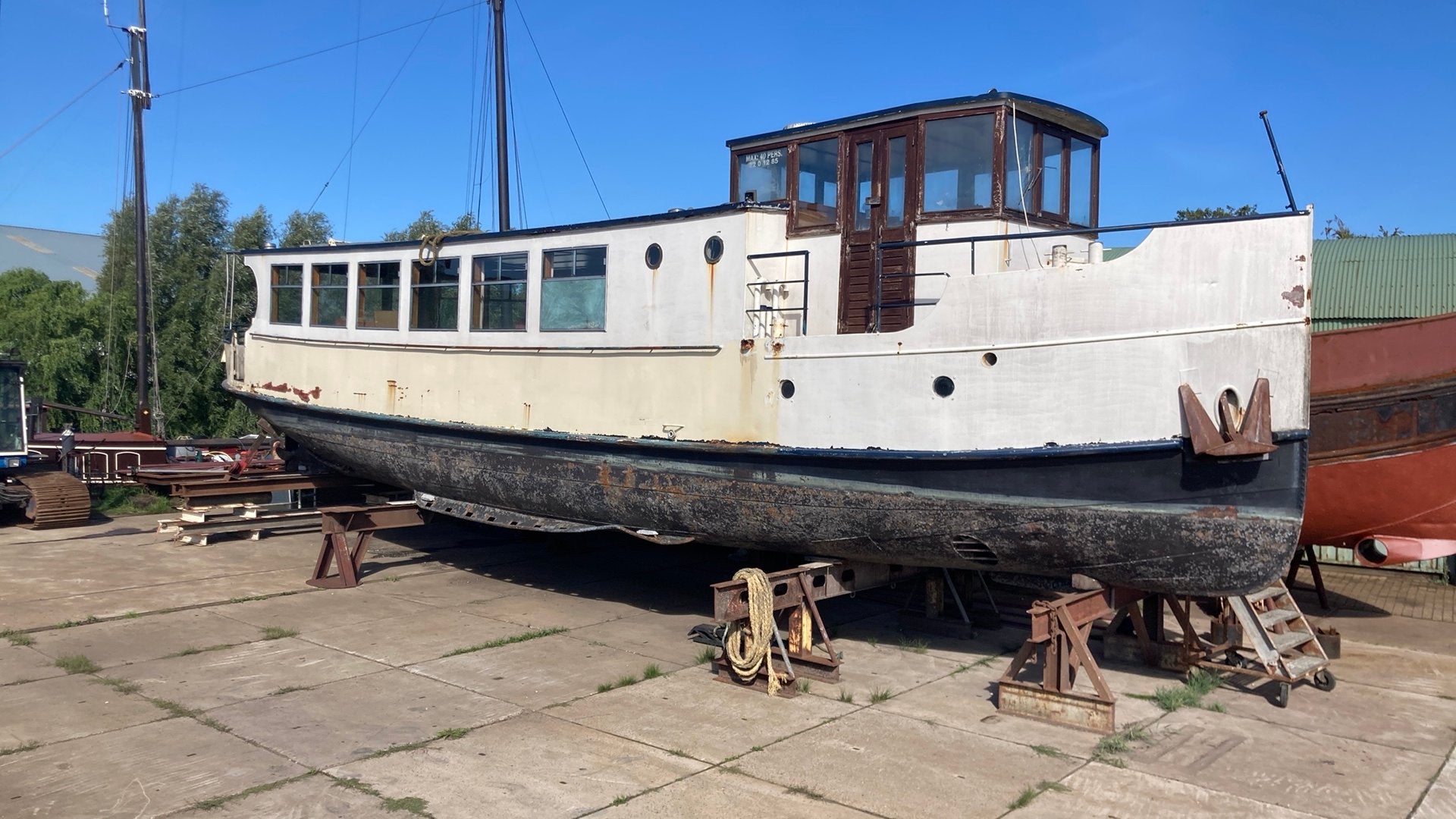 Mooi gelijnd voormalig rondvaart boot woonschip, Binnenboordmotor, Diesel, 19 m, 100 pk
