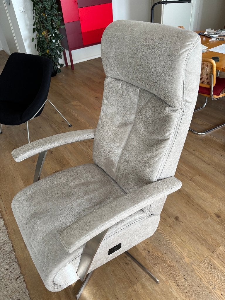 Prominent-sta op stoel, Ophalen, Minder dan 75 cm, Modern, Comfort, Zo goed als nieuw