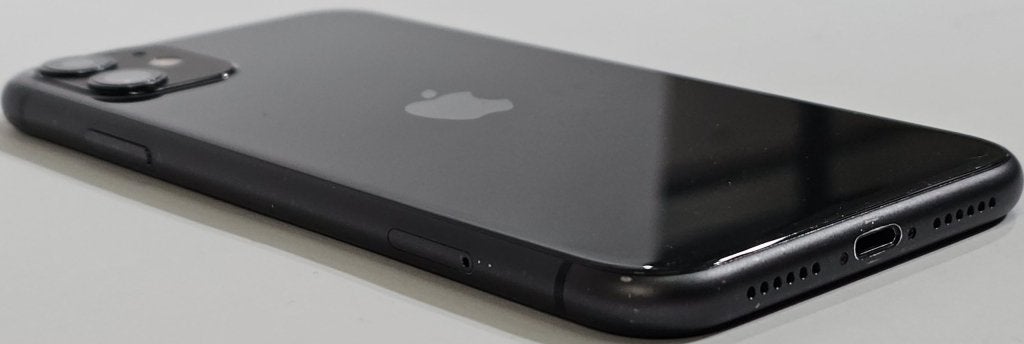 Apple iPhone 11 - 128GB - Zwart - 100% | Tweedehands, Telecommunicatie, Mobiele telefoons | Apple iPhone, Contactus.ie@euro.apple.com