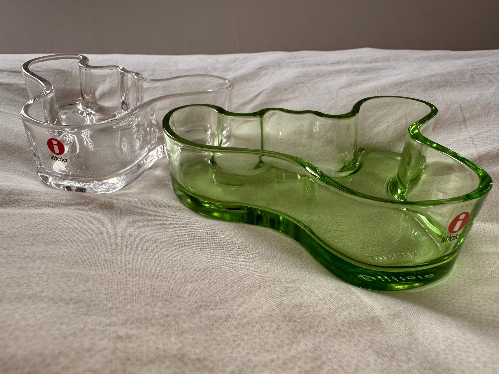 ZGAN Iittala Alvar Aalto schalen appelgroen en transparant, Ophalen of Verzenden