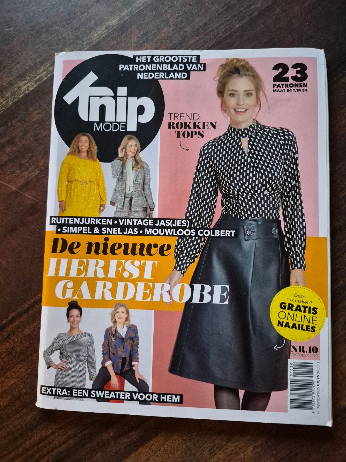 Knipmode, naaipatronen voor een nieuwe herfst garderobe, Ophalen of Verzenden, Zo goed als nieuw, Vrouw, Knipmode