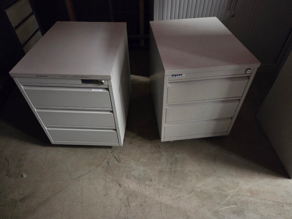 2x  Bureau Ladeblokken licht grijs - 3 lades, Huis en Inrichting, Kasten | Ladekasten, Ophalen, Gebruikt, 50 tot 100 cm, 3 of 4 laden